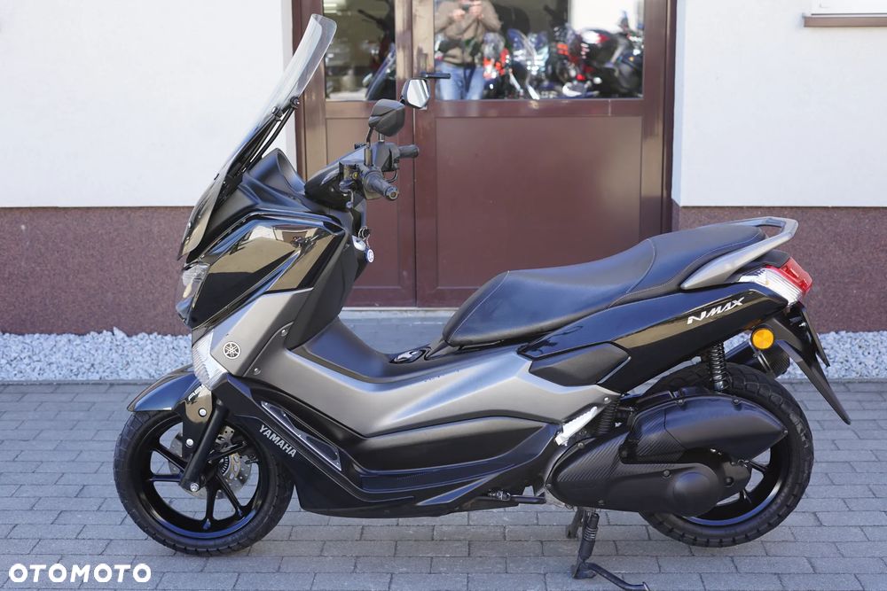 Yamaha NMAX - 19