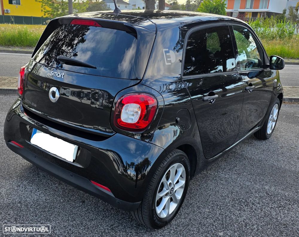 Smart ForFour EQ passion - 4
