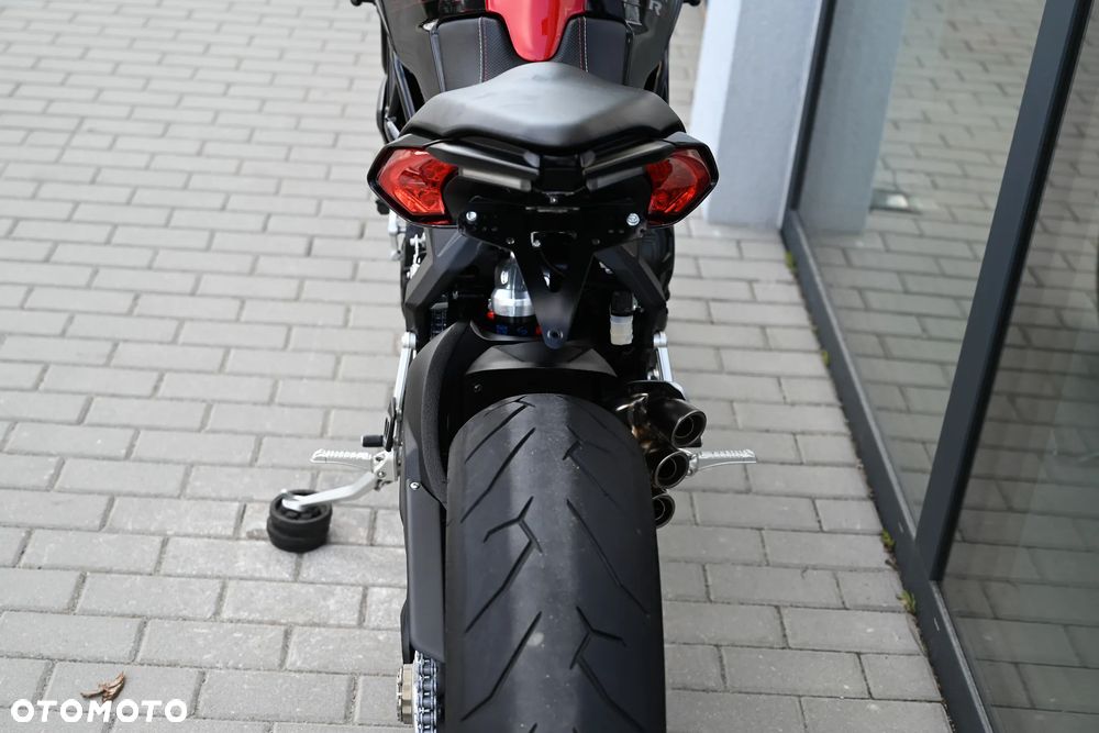 MV AGUSTA Brutale - 8