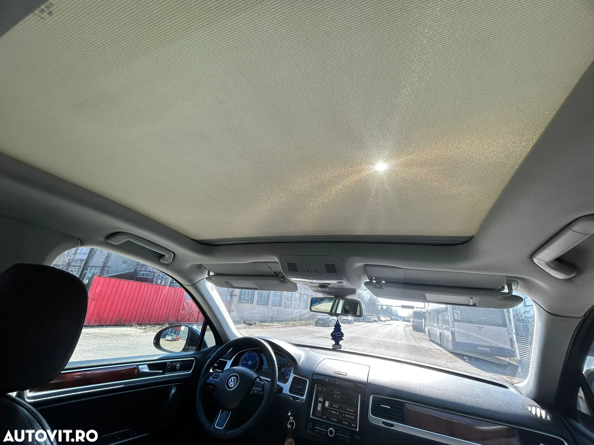 Volkswagen Touareg - 9