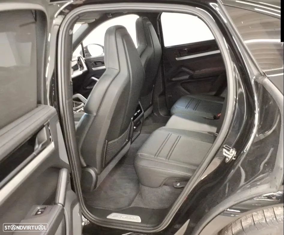 Porsche Cayenne Coupé S E-Hybrid - 9