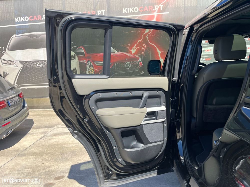 Land Rover Defender 2.0 P400e 110 AWD SE - 39