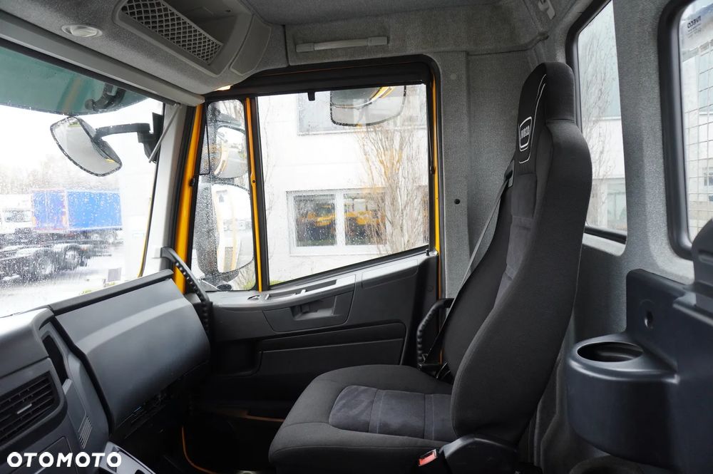 Iveco Stralis 420 8x2 / Zabudowa laweta Fiault / 2 osie skrętne / 17,6 t ładowności - 27