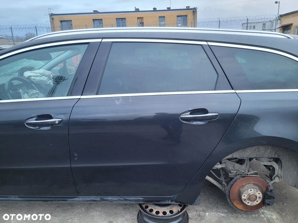 Drzwi lewe prawe tył tylne Peugeot 508 I SW 2011r EEHD kombi - 1