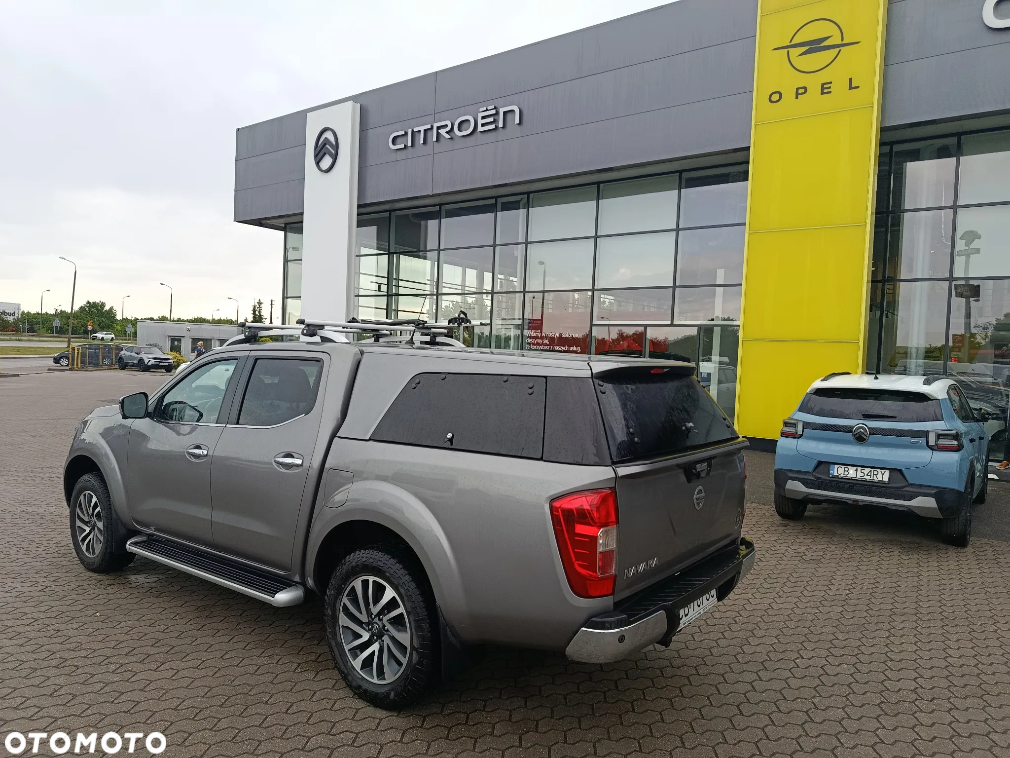 Nissan Navara 2.5 D Platinum Long - 2