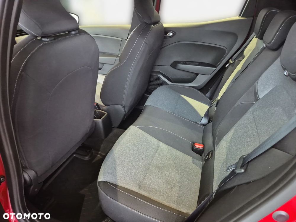 Renault Clio 1.0 TCe Evolution - 24