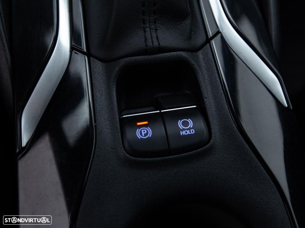 Toyota Corolla 1.8 Hybrid Comfort — fotografia 19