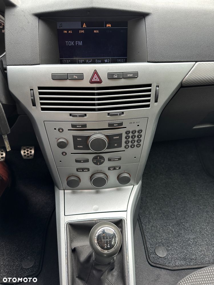 Opel Astra III GTC 1.8 Sport - 5