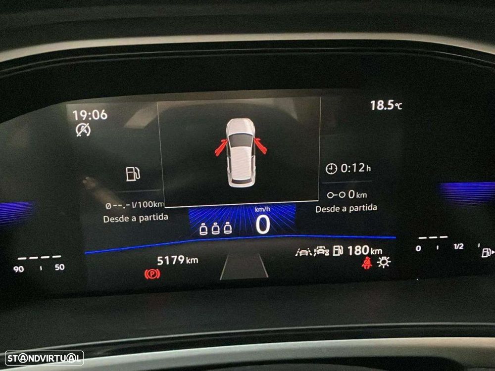 VW T-Roc 1.0 TSI Urban - 12