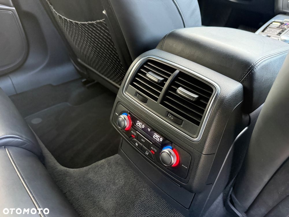 Audi A6 Avant - 18