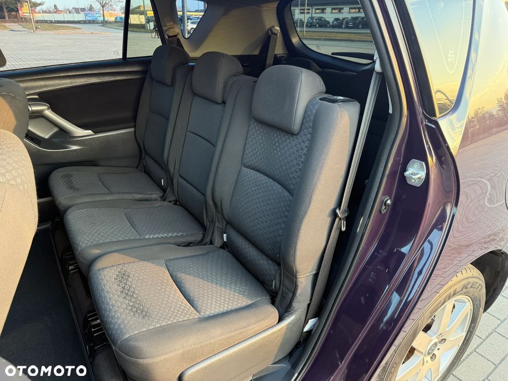 Toyota Verso 1.8 Life - 10