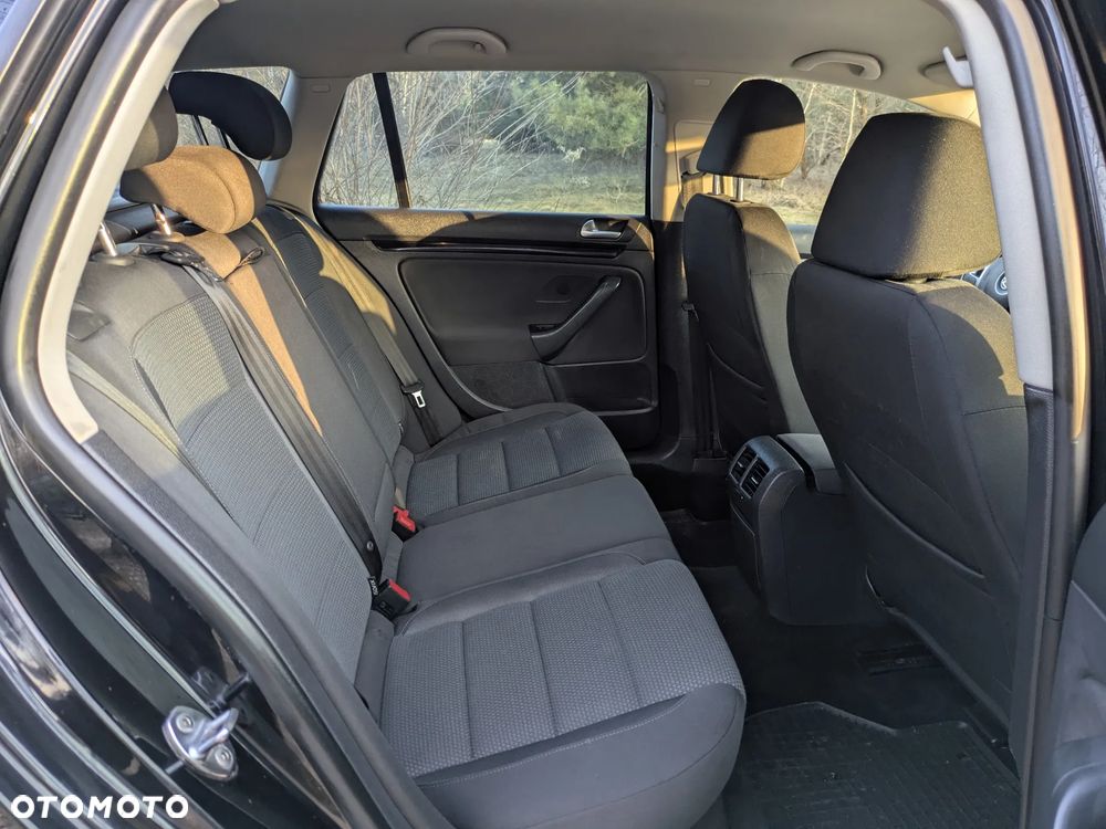 Volkswagen Golf 1.6 TDI BlueMot Comfortline - 12