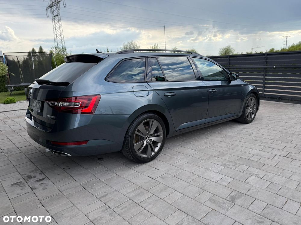 Skoda Superb 1.8 TSI Sportline - 4