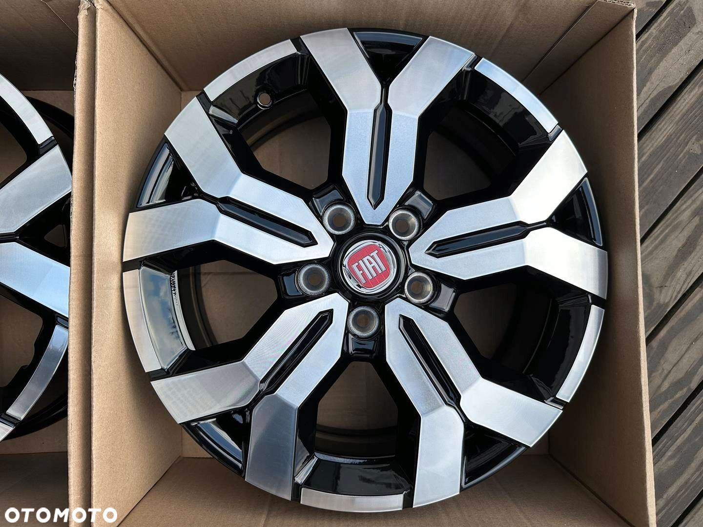 Felgi 17cali Fiat Talento wzmacniane BUS 5x114,3 - 4