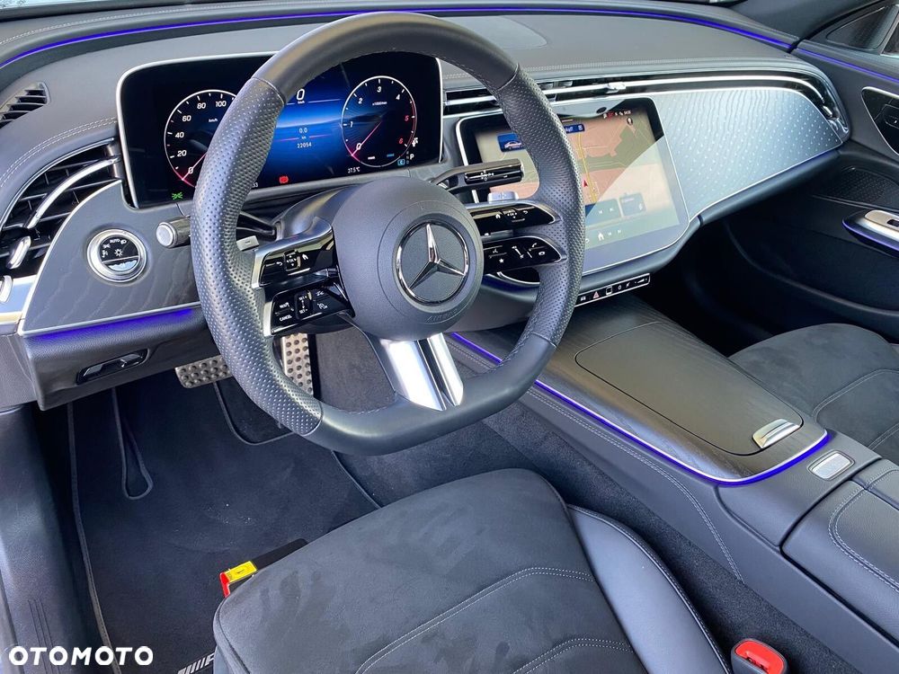 Mercedes-Benz Klasa E 220 d mHEV 4-Matic AMG 9G-Tronic - 12