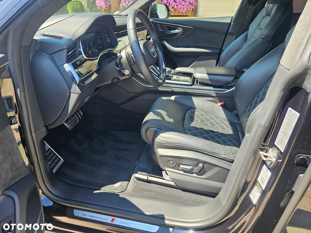 Audi SQ8 TFSI Quattro Tiptronic - 12
