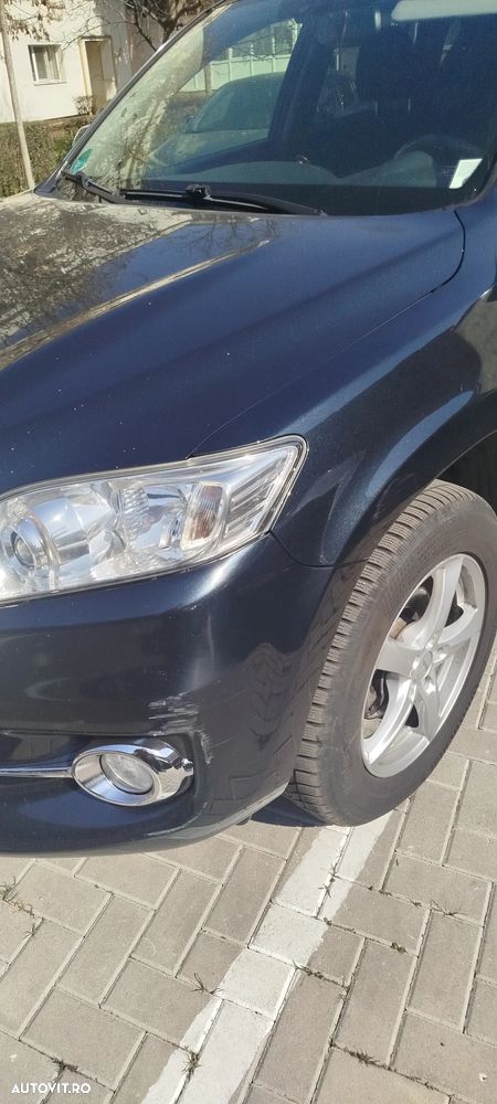 Toyota RAV4 2.0 4x2 - 6