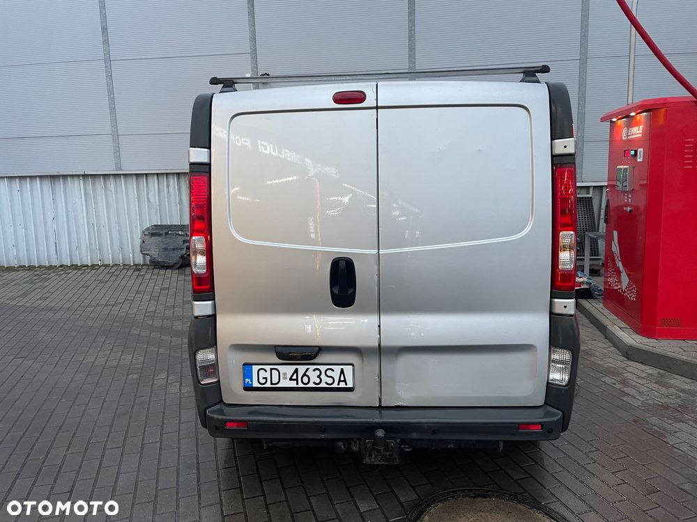 Opel Vivaro - 9
