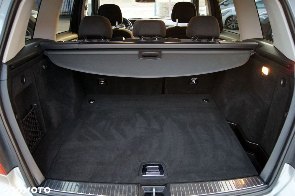 Mercedes-Benz GLK 220 CDI DPF BlueEFFICIENCY 7G-TRONIC - 22
