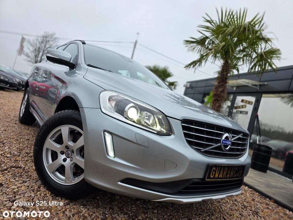 Volvo XC 60 D4 Momentum - 40