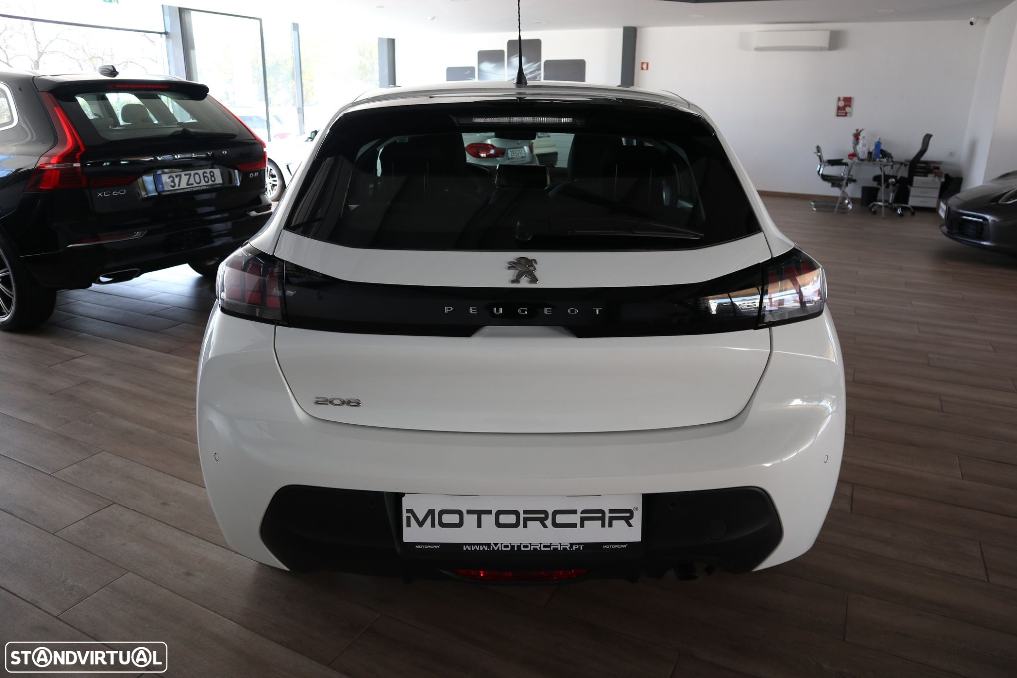Peugeot 208 1.2 PureTech Active - 4