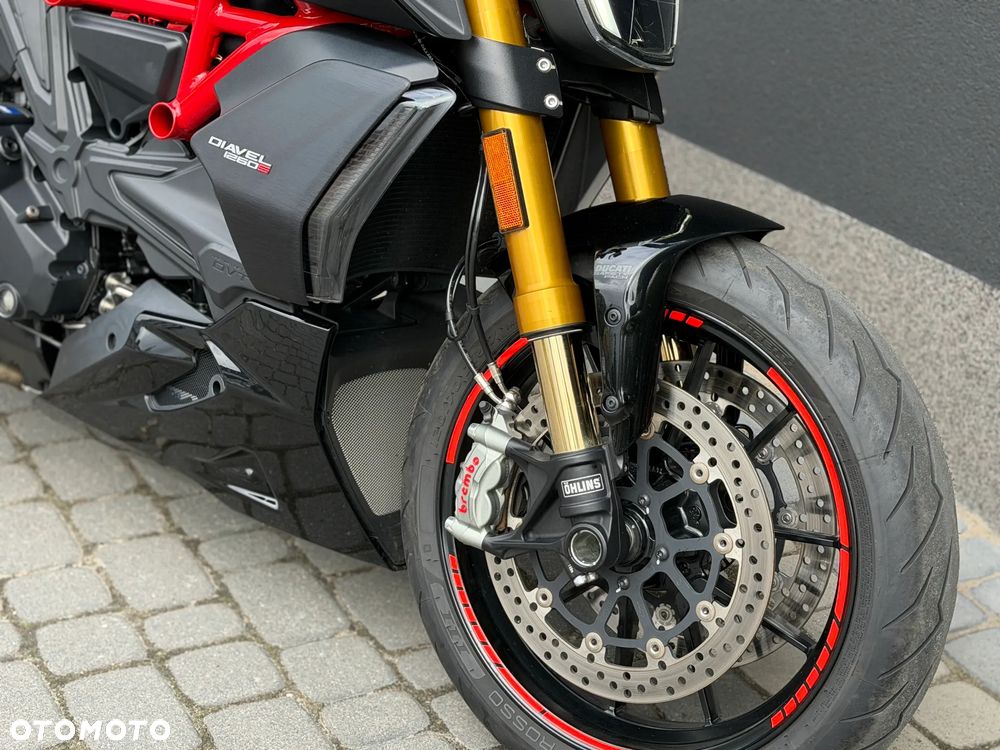 Ducati Diavel - 14