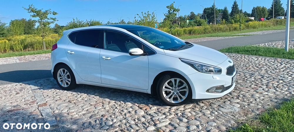 Kia Ceed 1.6 CRDi L - 6