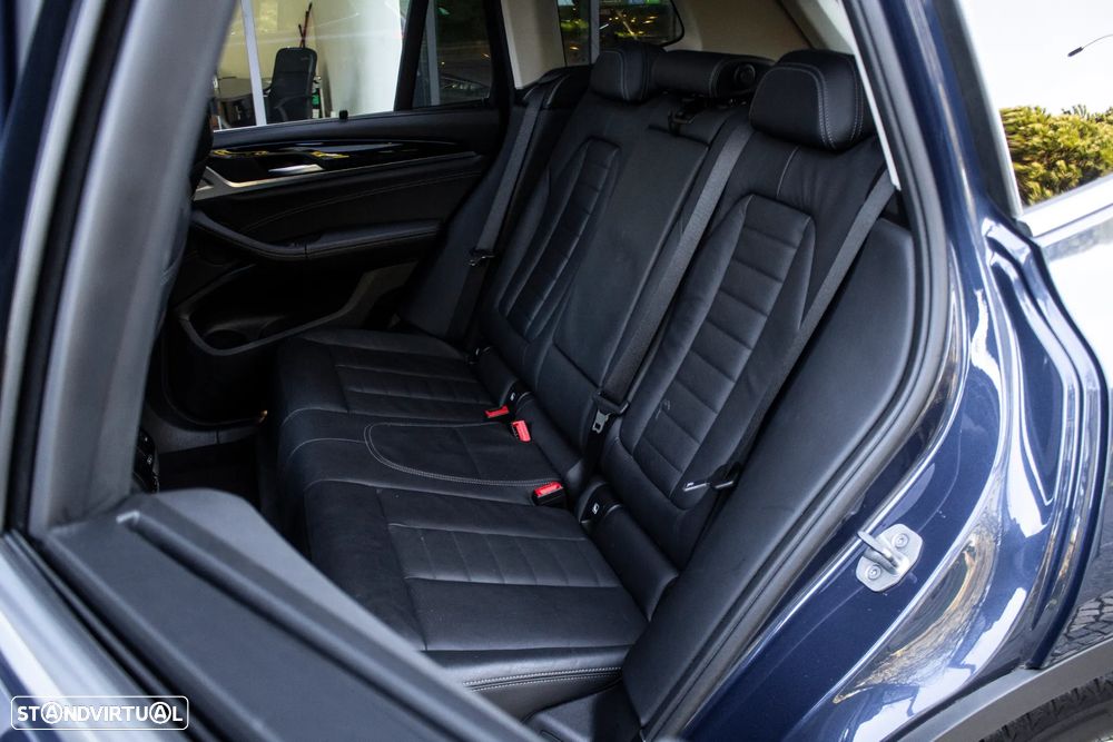 BMW X3 xDrive30e Aut. xLine - 33