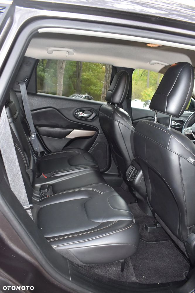 Jeep Cherokee 3.2 V6 Active Drive I Limited - 15