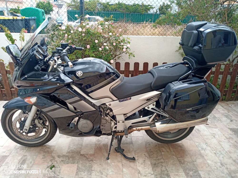 Yamaha FJR - 3