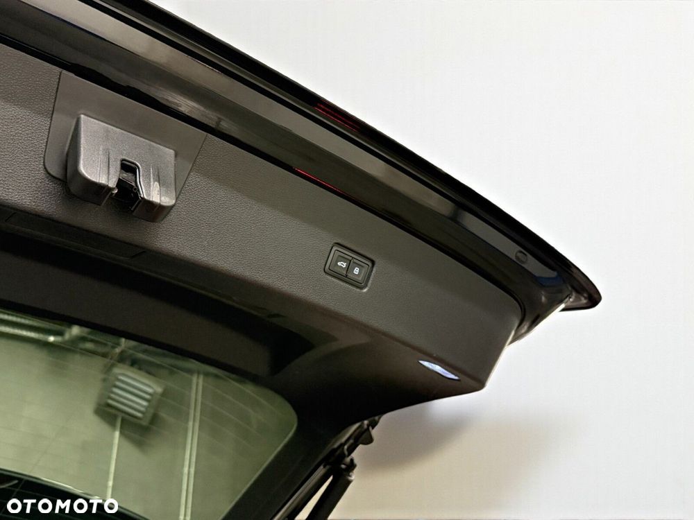 Audi Q8 - 12