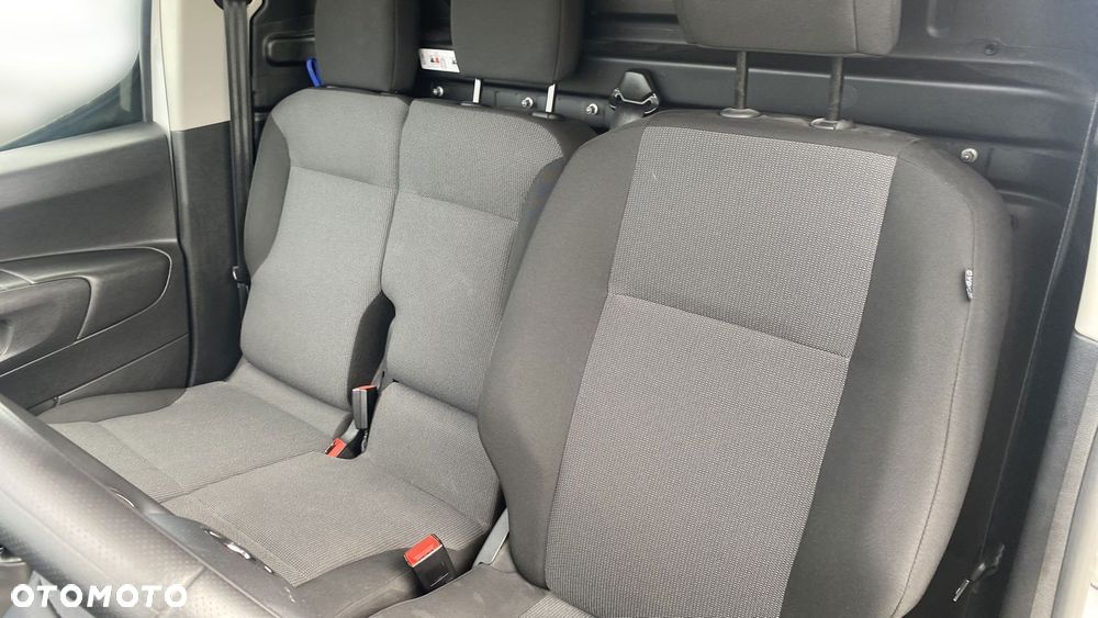 Toyota Proace City - 10