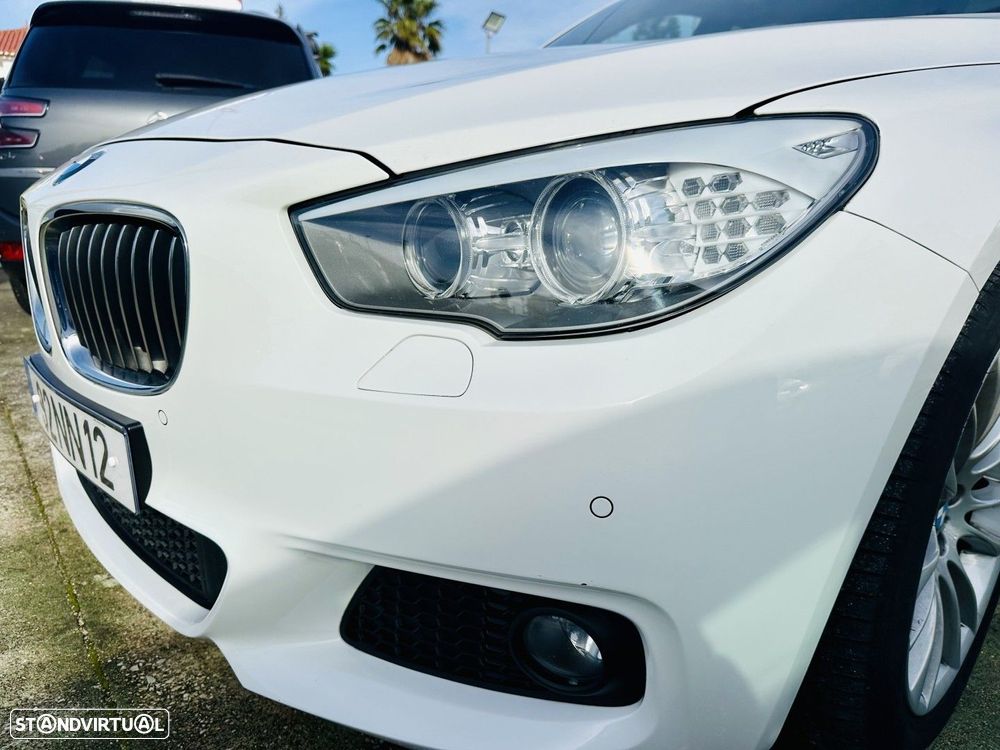 BMW 520 Gran Turismo d Pack M - 12