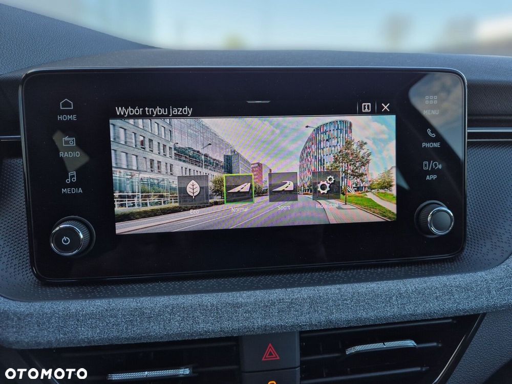 Skoda Kamiq 1.0 TSI Drive DSG - 30