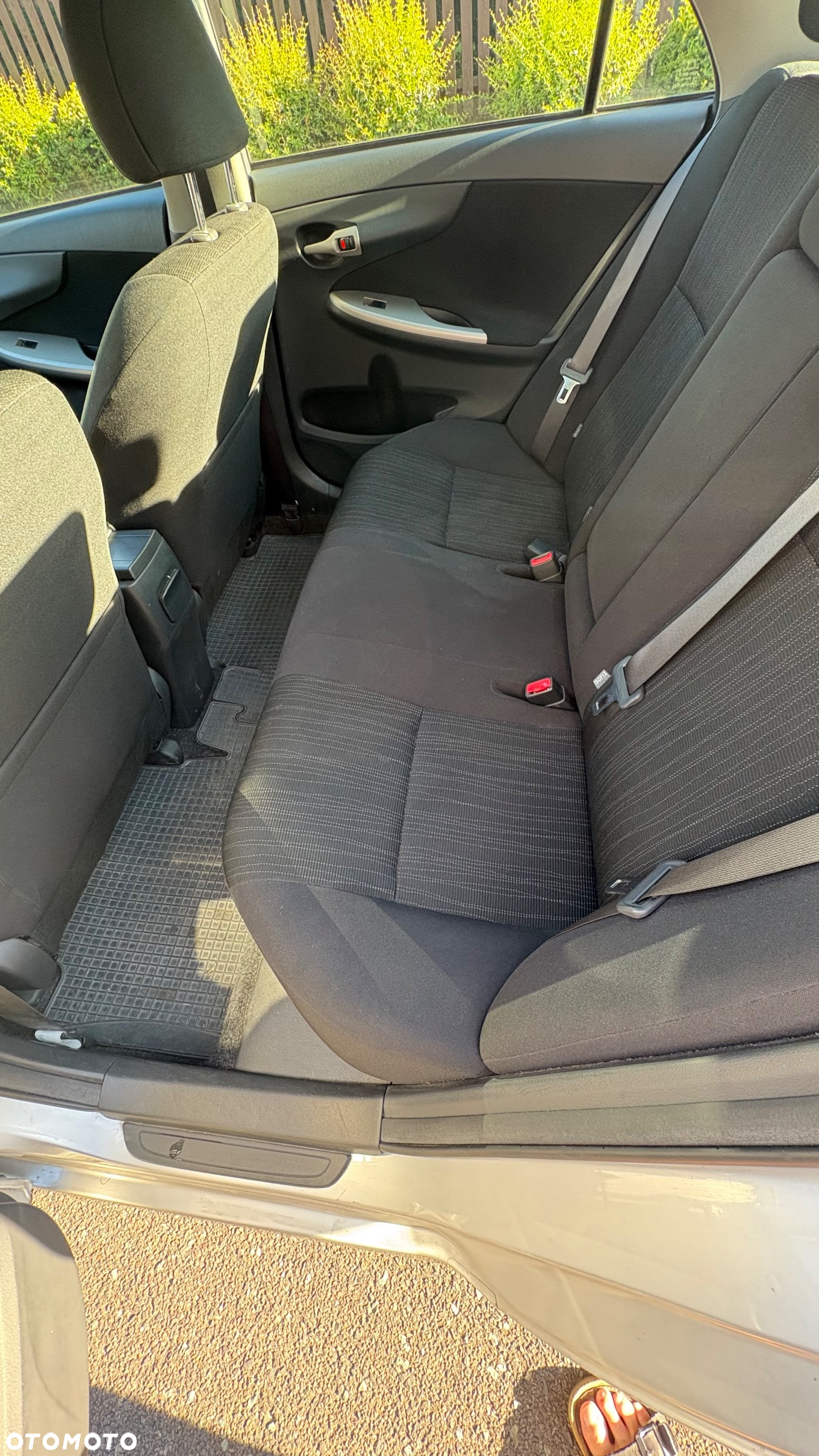 Toyota Corolla - 13