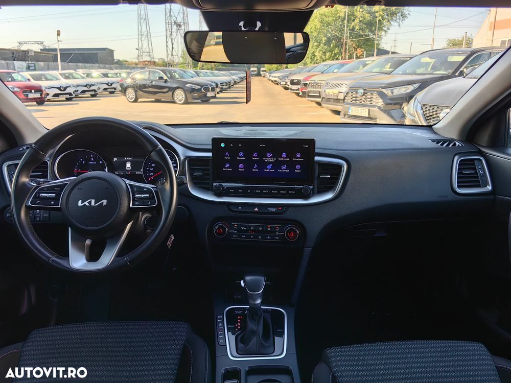 Kia Ceed 1.6 CRDi (48V Mild-Hybrid) DCT7 Spirit - 22