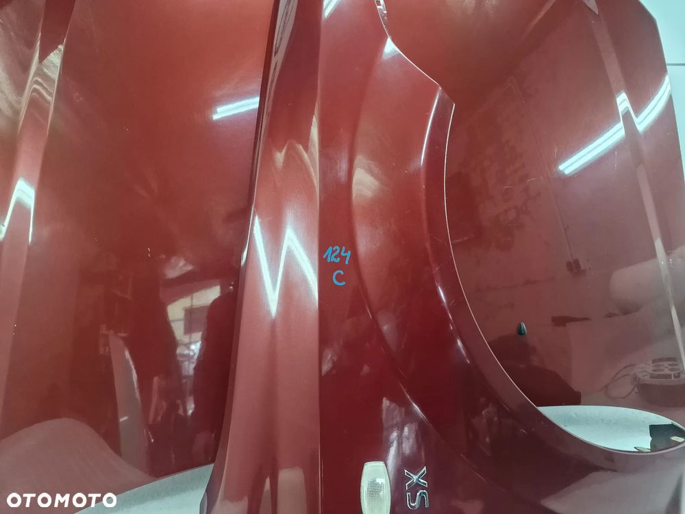 DAEWOO LACETTI 02- LEWY / PRAWY BŁOTNIK , KOLOR BORDO METALIK , NR AUKCJI NM124 - 22