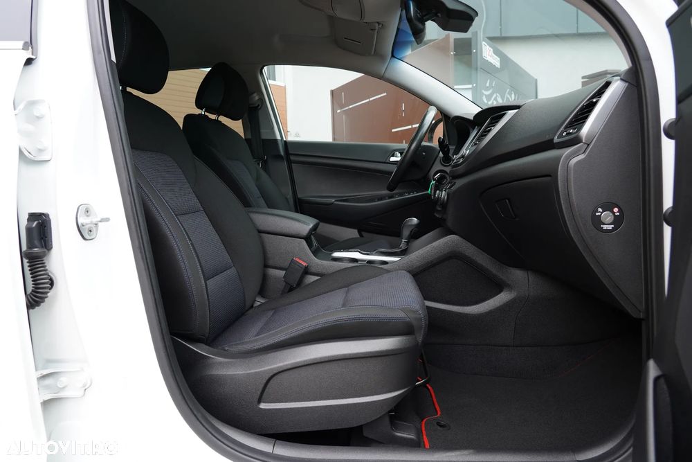 Hyundai Tucson 2.0 CRDI 4WD Automatik Style - 7