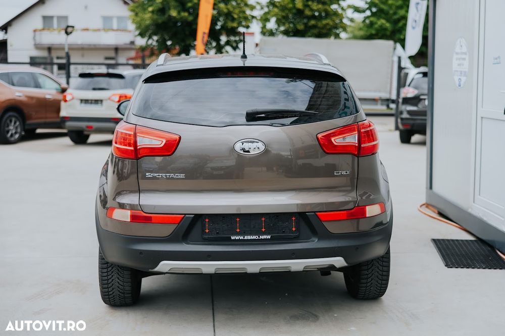 Kia Sportage 1.7 CRDI 2WD ISG Attract - 8