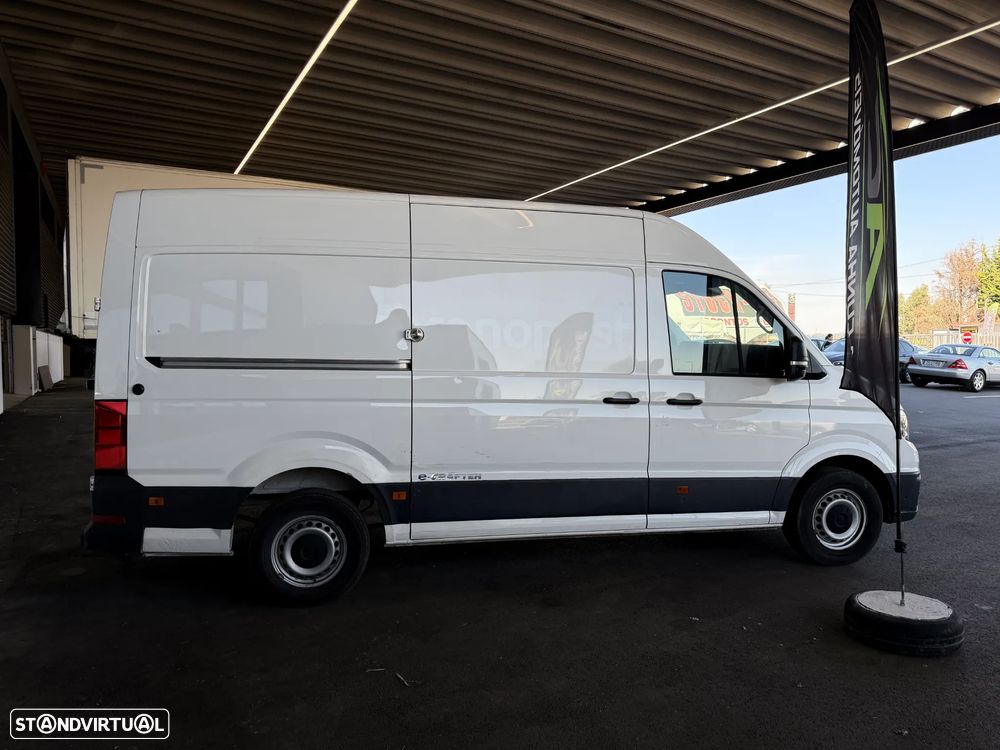 VW E-Crafter 35 L3H3 Premium - 6
