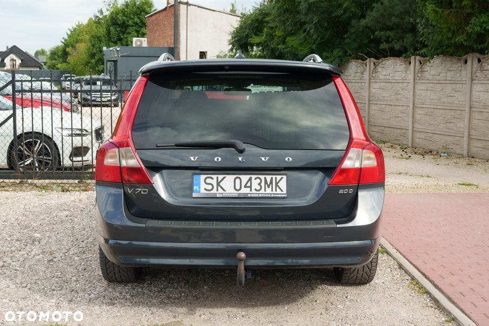 Volvo V70 2.0D Momentum - 6