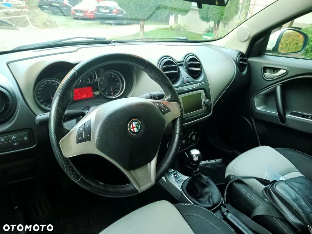 Alfa Romeo Mito 0.9 8V Turbo Twinair Super - 6