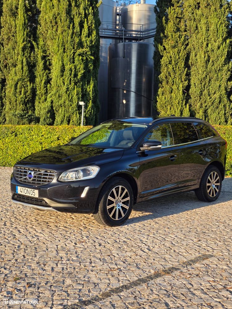 Volvo XC 60 2.0 D4 Momentum - 3