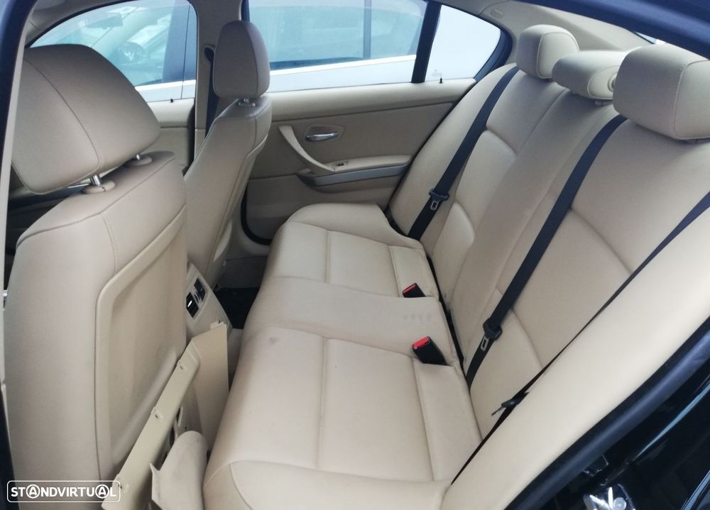 Peças BMW 3 (E90) 2004 a 2011 - 12