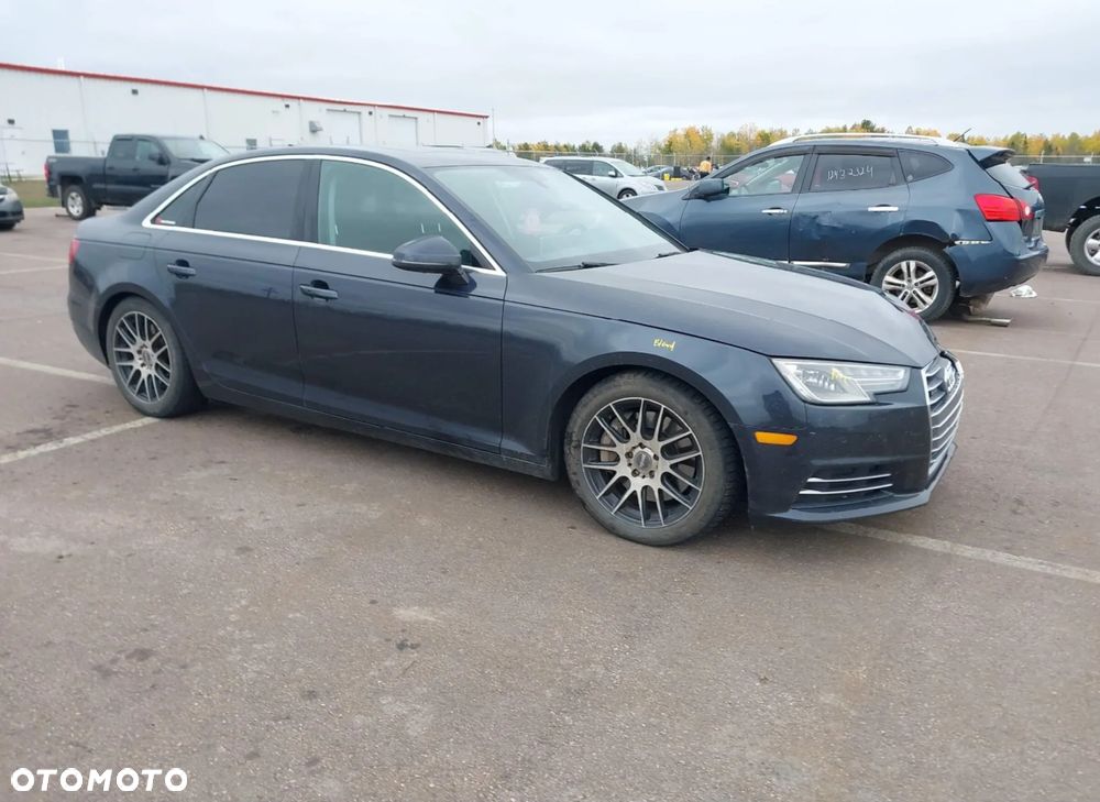 Audi A4 Limousine - 1