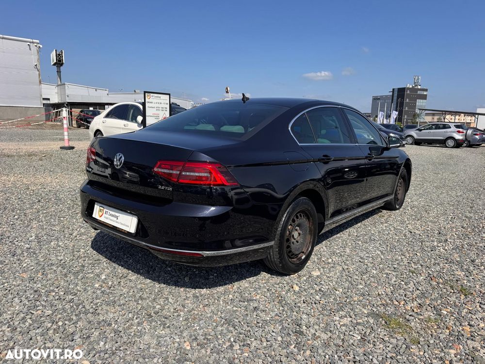 Volkswagen Passat 2.0 TDI DSG Highline - 3