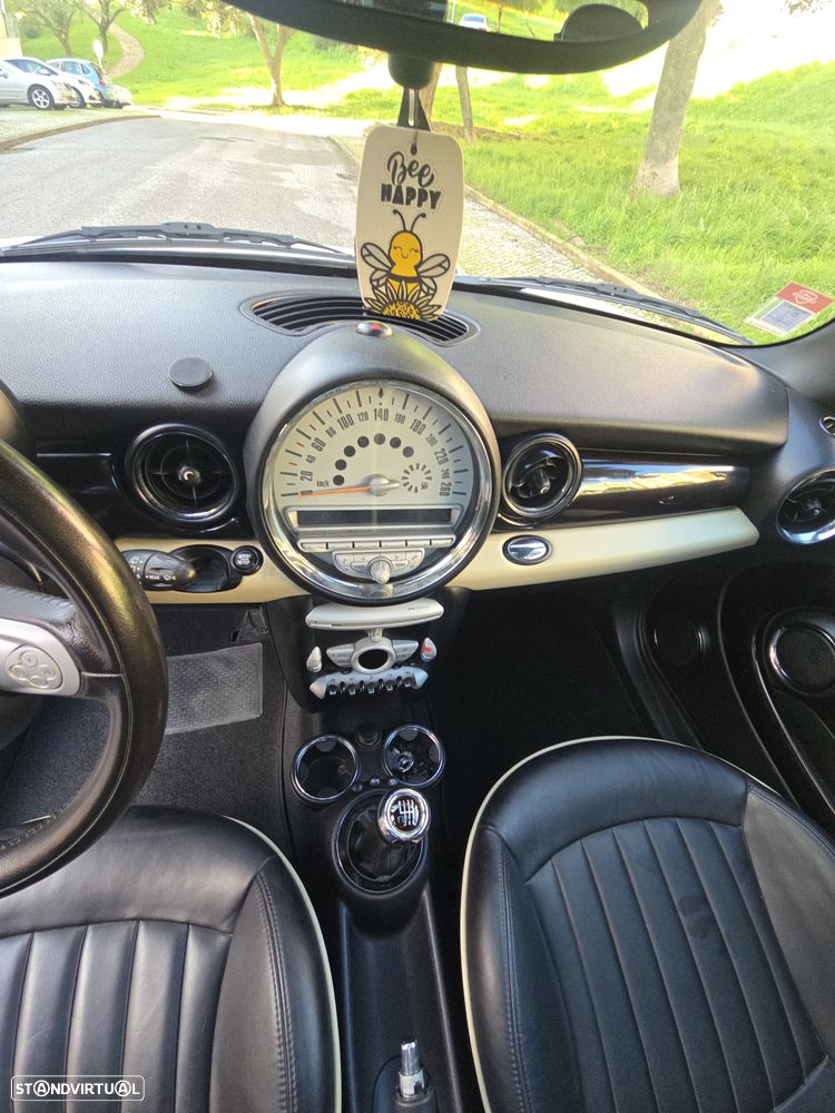 MINI 3 Portas Cooper D - 21