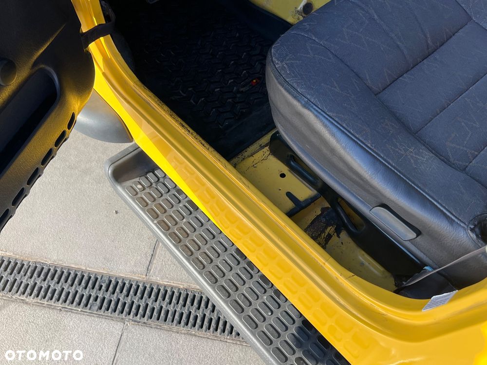 Jeep Wrangler - 19