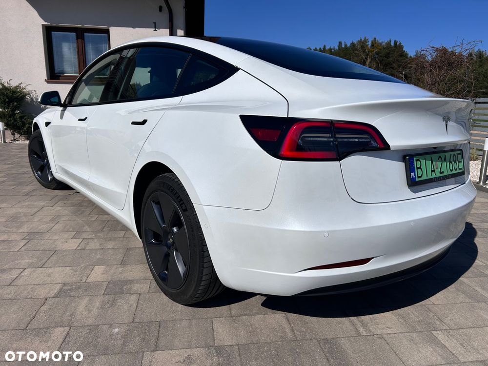 Tesla Model 3 - 2