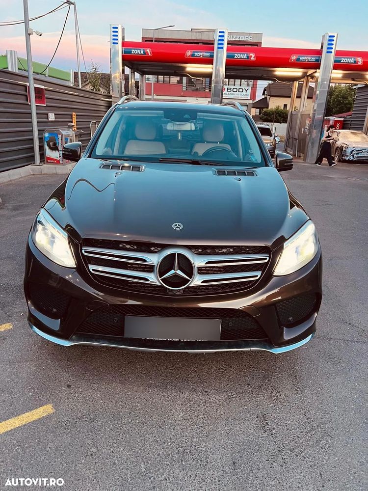 Mercedes-Benz GLE 350 d 4MATIC - 1